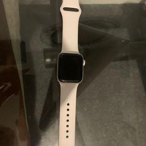 Apple Watch Series 4